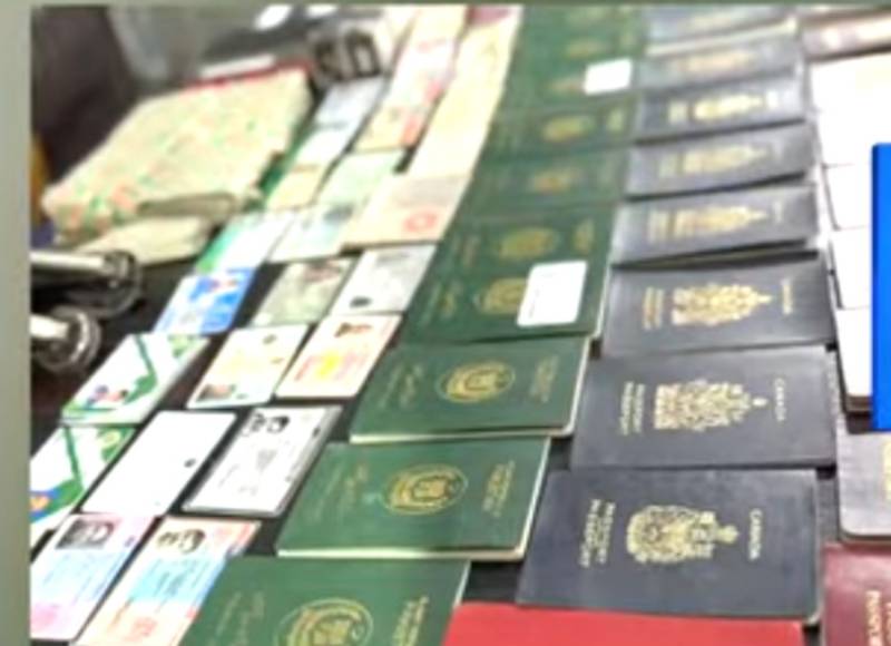 FIA raids fake visa factory, arrests 2 human smugglers in Gujranwala 