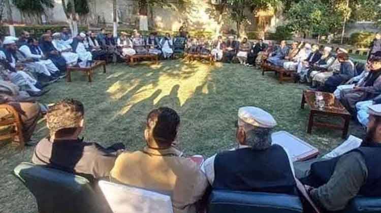 Three tribal elders arrested for not signing Kurram peace deal