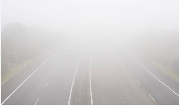 Dense fog forces closure of motorways in Punjab