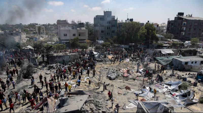 Hamas buries 2 leaders slain in Israel strike in Gaza months ago