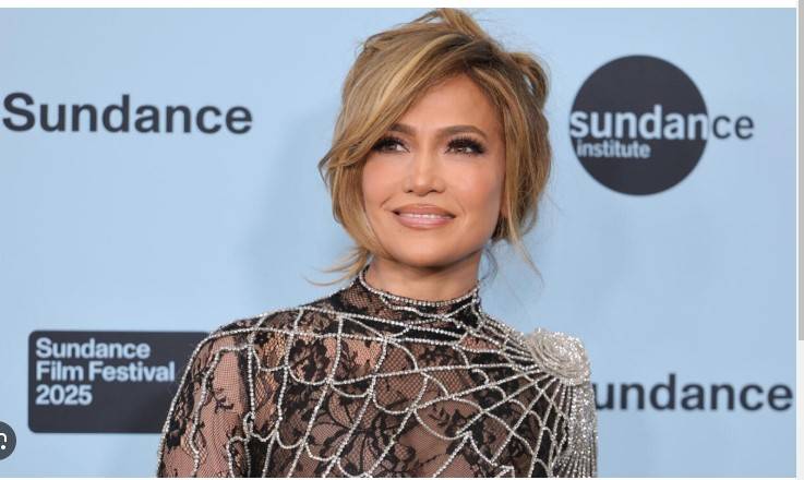 Jennifer Lopez brings 1950s Hollywood 'diva' to Sundance indie fest