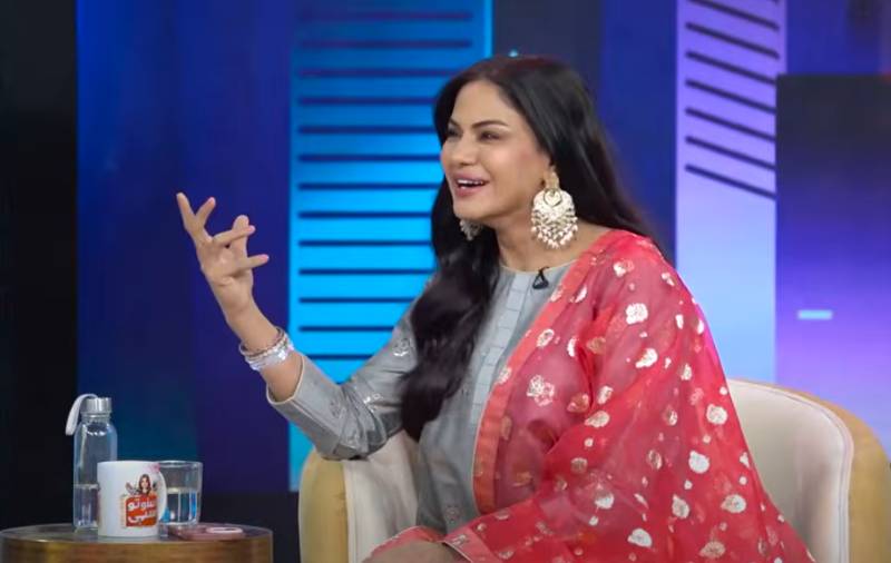 ‘Veena Malik would be Chahat Fateh Ali Khan if she were male’