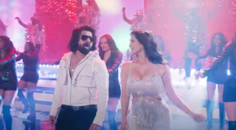 Sunny Leone’s moves in ‘Tandoori Days’ set the internet on fire