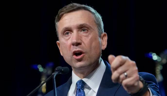 US Democrats anoint new leader to take on Trump for 'working people'