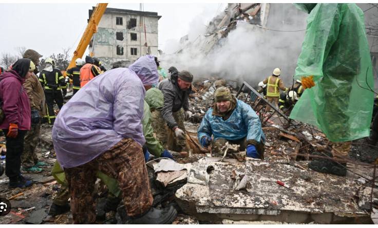Russia and Ukraine trade blame for attack on Kursk school