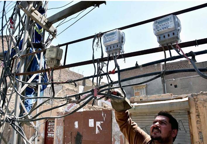 ‘Efficient’ Kasur police book DEAD MAN for stealing electricity