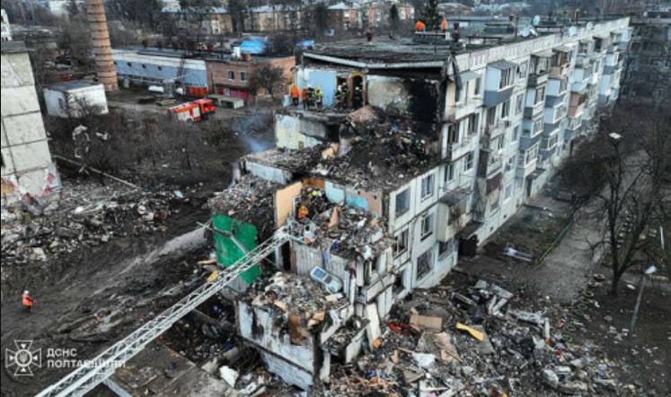 Russia and Ukraine trade blame for attack on Kursk school