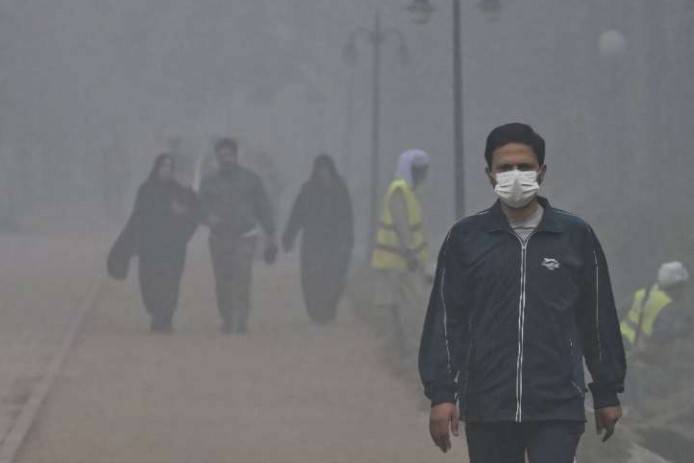 Air pollution fuels lung cancer among non-smokers: study