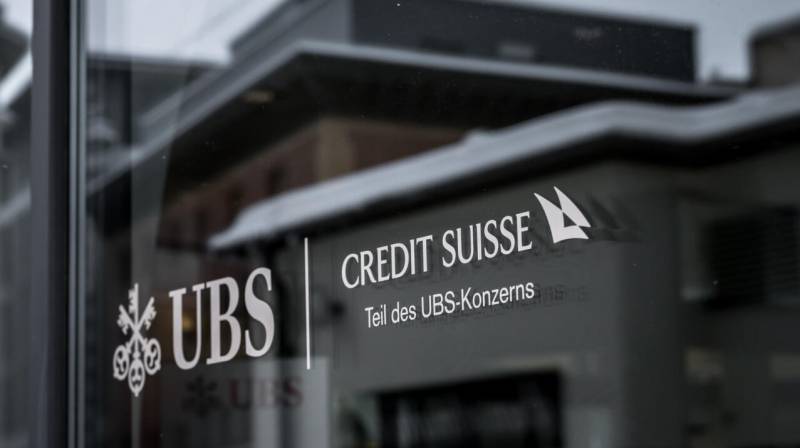 UBS profit beats forecast as Credit Suisse merger nears end