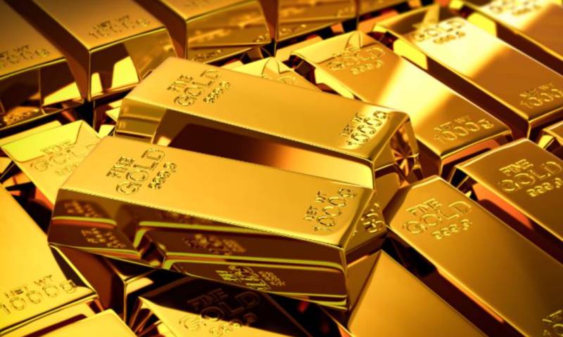 Gold price hits Rs299,600 per tola