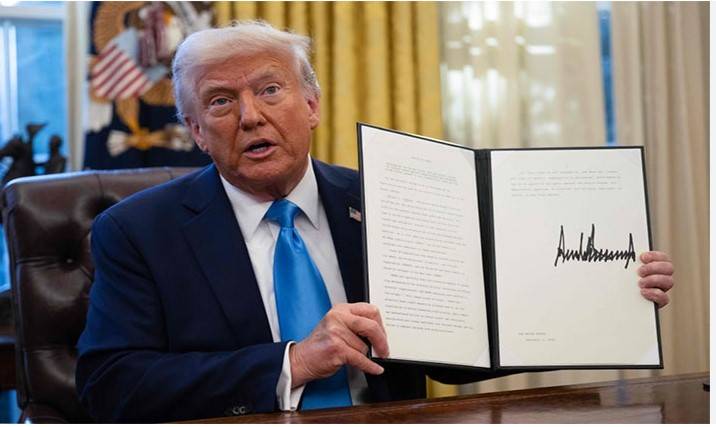 Trump signs order withdrawing US from UN bodies