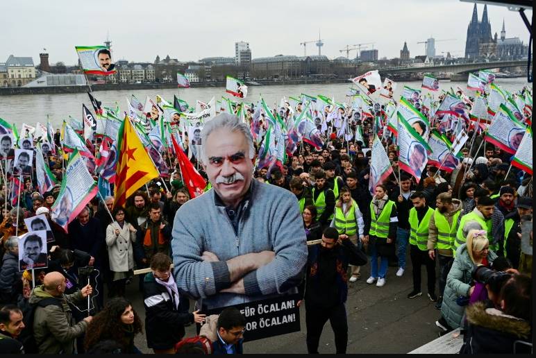 Uncertainty in Turkey ahead jailed PKK chief's message
