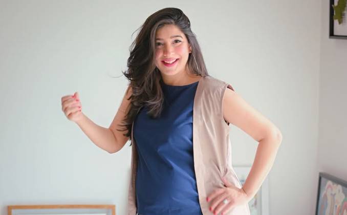  'Fashion Nai Rukna Chahye': Mariyam Nafees slays with maternity glow