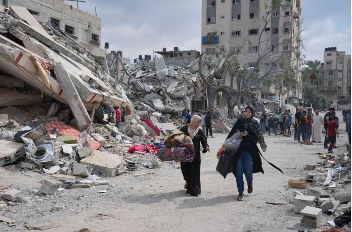 Israel orders army to plan to let Palestinians leave Gaza