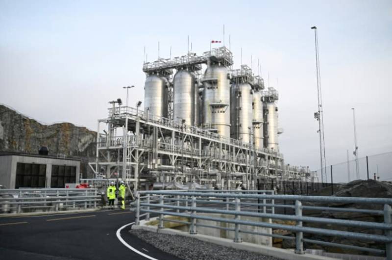 UK MPs warn billions spent on carbon capture may hit bills