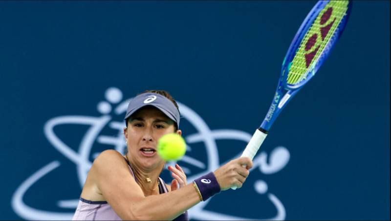Bencic bounces back for first title since maternity break