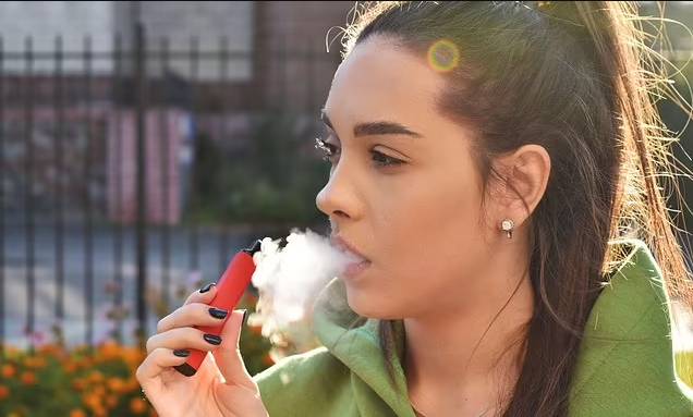 Hong Kong to ban vaping in public by mid-2026