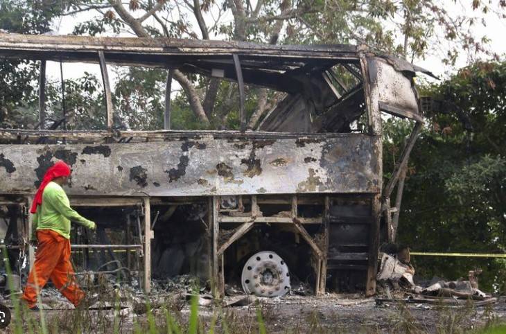 Bus accident in Mexico leaves dozens, needing forensic identification