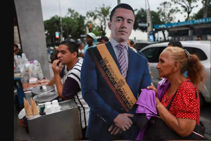 Violence-hit Ecuador chooses next president