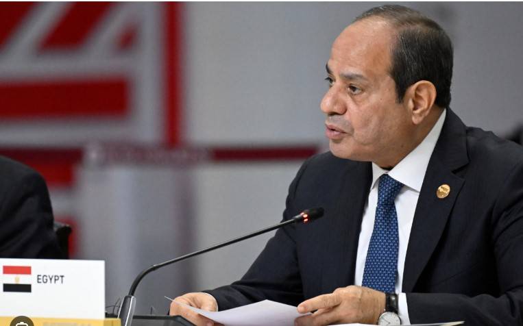 Egypt's Sisi urges Gaza reconstruction without 'displacing Palestinians'