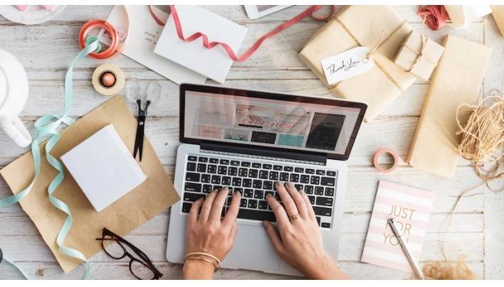 A dozen practical ways to earn extra cash online