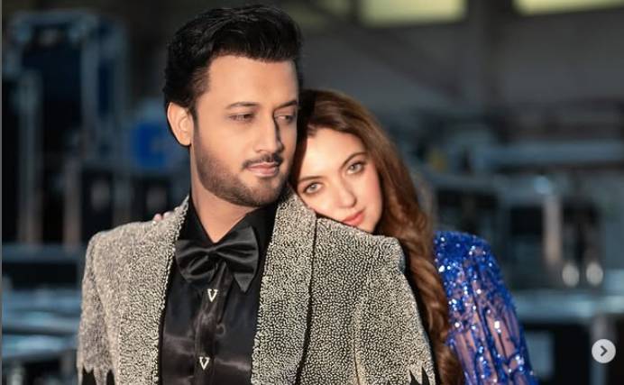 Fans label Atif Aslam 'Motivation Guru' after breakup advices 