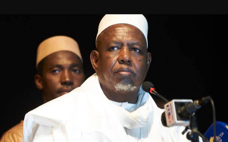Imam critical of Malian junta postpones return from exile