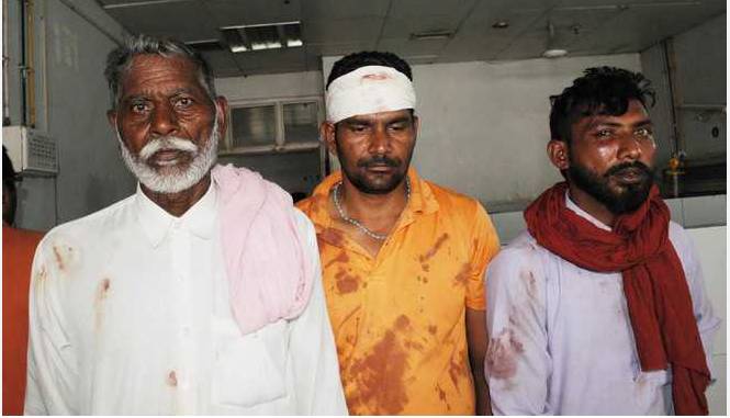 19 injured as rival groups clash in Dadu over agri water dispute