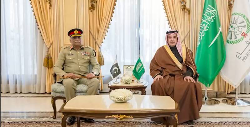 General Sahir Shamshad calls on Saudi Chief of General Staff General Fayyadh