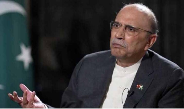 No need to feel threatened from China’s progress, Zardari tells world