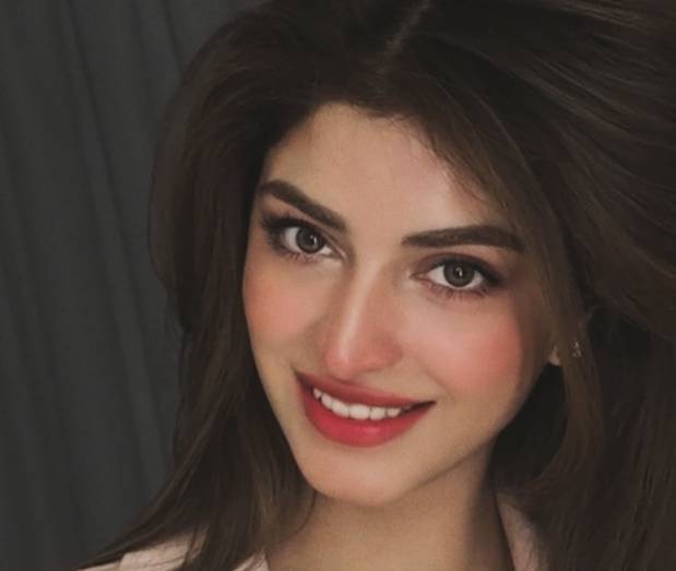  Work hard to achieve success, Kinza tells dreamers