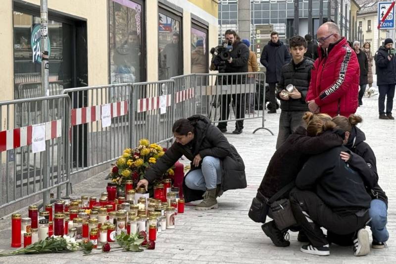 Austria calls stabbing that killed teen 'Islamist attack'