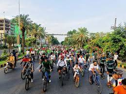 Horse & Cattle Show fever! Cyclists take over Lahore streets