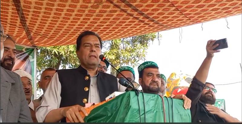 Punjab making progress under CM Maryam, KP hit with corruption: Captain Safdar