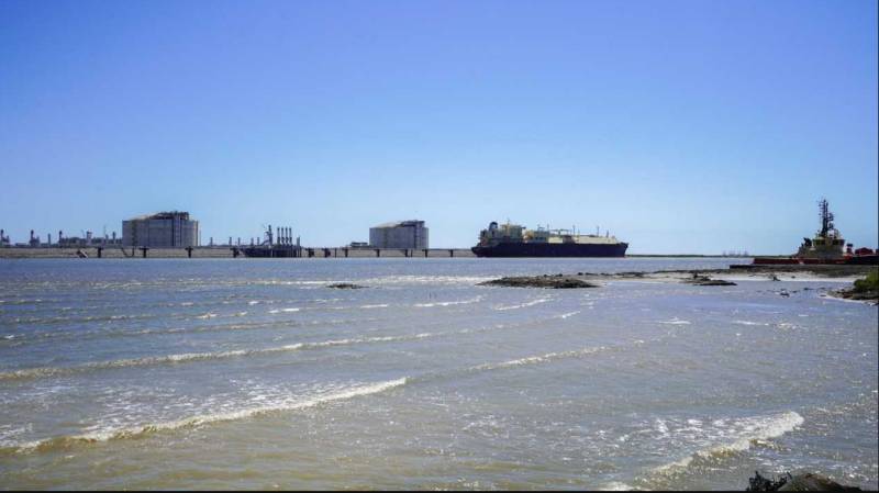 Cyprus and Egypt sign deal to process, export gas to Europe