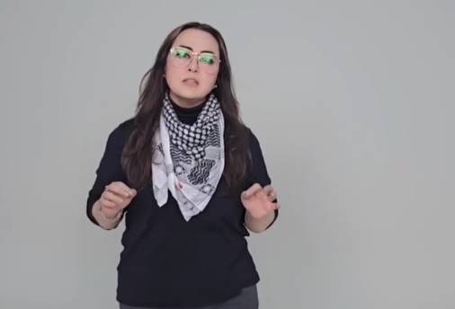 Maria B celebrates Gaza ceasefire by making hummus