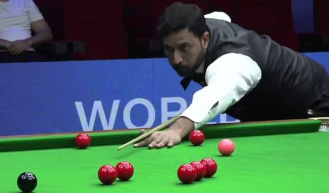 Mohammad Asif advances to quarter-finals of Asian Snooker Championship