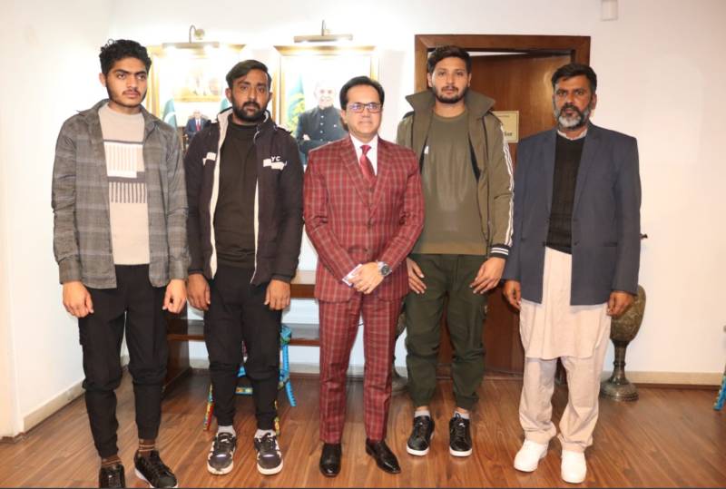 4 Pakistanis freed from human traffickers in Iran