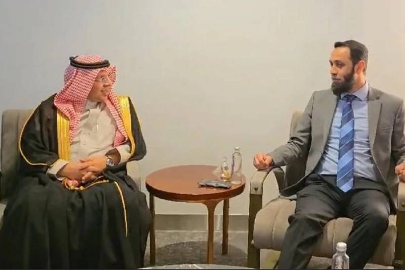 Attaullah Tarar reaches KSA to join Saudi Media Forum