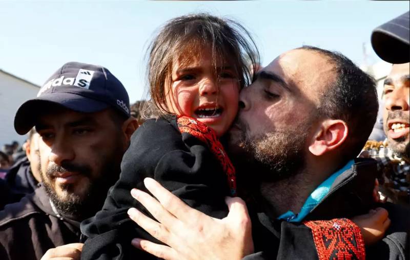 Hamas says ready to free all remaining hostages in one swap in phase two of Gaza truce