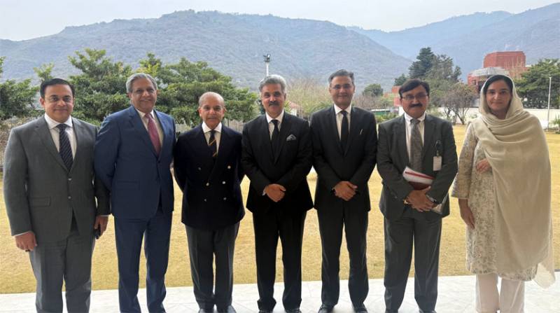 PM meets CJP Yahya Afridi, discusses pending tax disputes