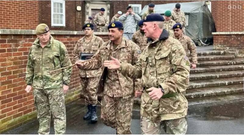 COAS briefed on British Army’s modernization plan