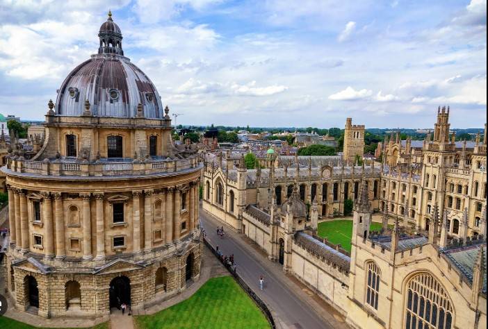 Sindh govt to provide Oxford scholarships to students