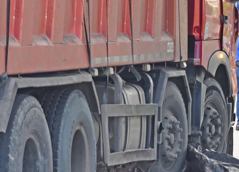 Trawler crushes man to death peeing near tyre