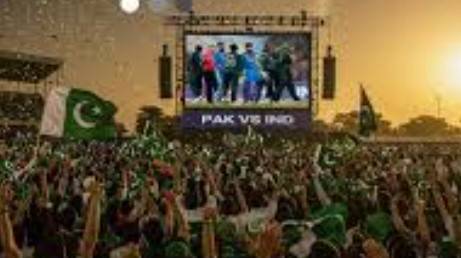 Cricket fever grips Sindh as giant screens installed for Pak-India clash