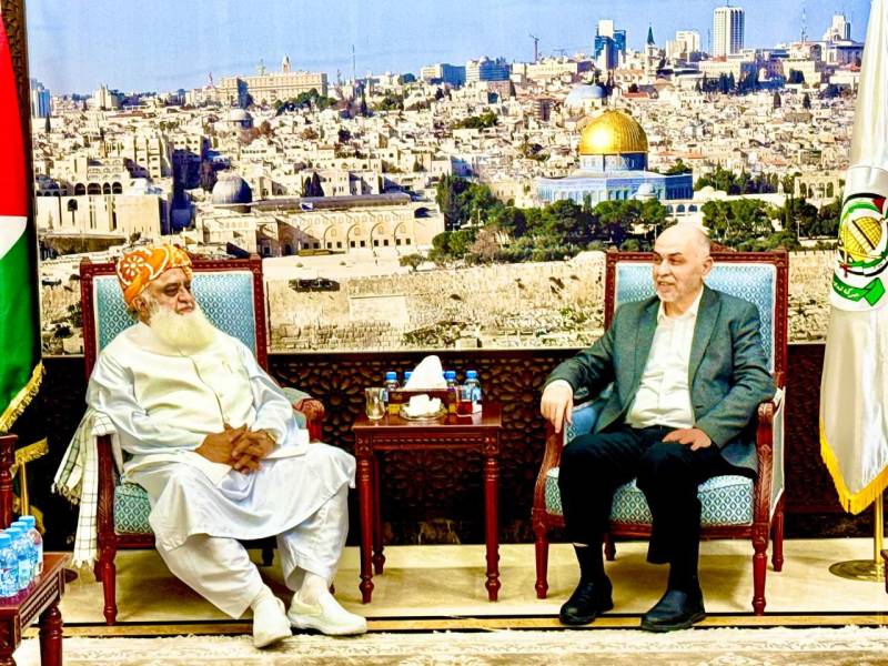 Fazl meets Hamas leaders in Qatar