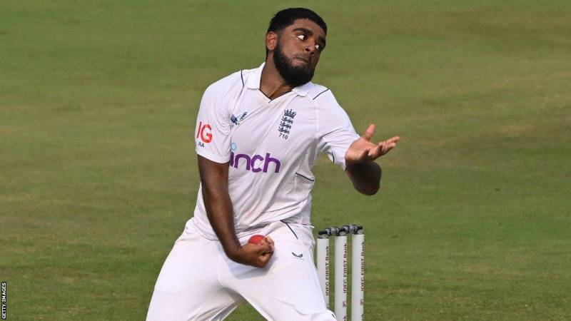 Rehan Ahmed approved as replacement for Brydon Carse in England squad 