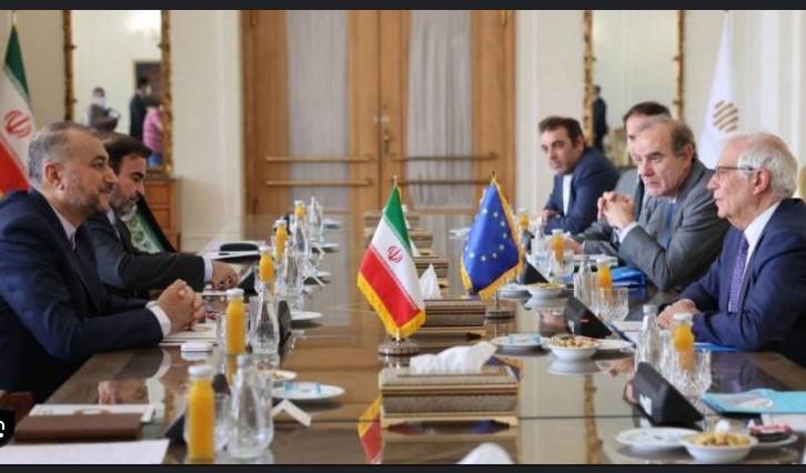Iran holds 'constructive' nuclear talks with Europeans