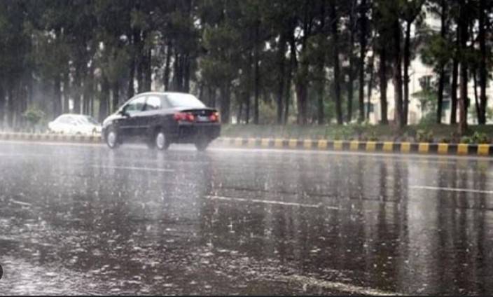 Different parts of Balochistan Punjab, KP pounded by rain, snow 