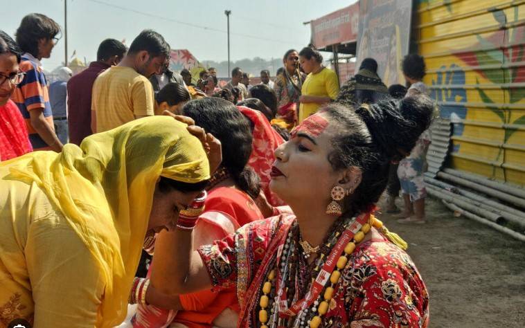 Transgender religious order gets rare approval at India Hindu festival